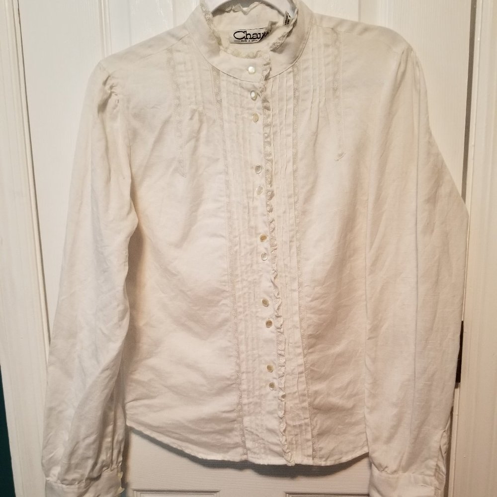 Chaus Linen/Cotton and Lace Standing Collar Blouse